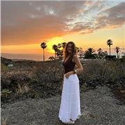 Soy una estudiante de segundo de arquitectura, doy clases de repaso de matemáticas a alumnos de la ESO y Bachillerato